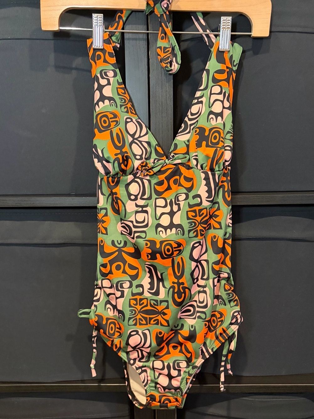 Pinup Couture Raquel Green Palm Springs Tiki Print Halter Swimsuit XS NWT - Picture 3 of 9